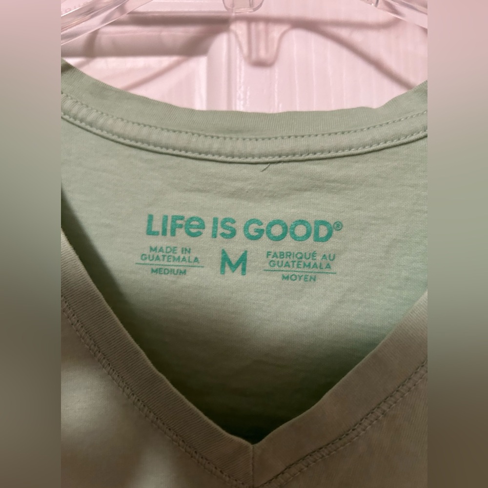 Life is Good V neck Tshirt - Picture 3 of 6